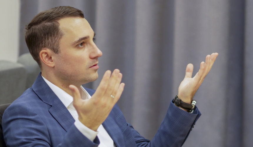 Владимир Мохте: «Мы оборудовали очаг, в который предприниматели сами подбрасывают дрова» Владимир Мохте: «Мы оборудовали очаг, в который предприниматели сами подбрасывают дрова»