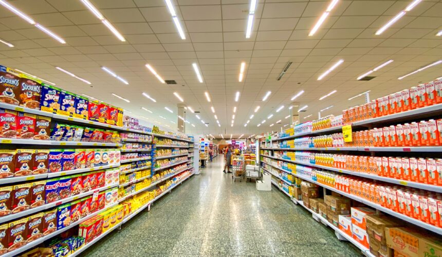 Видеонаблюдение: как выявить мошенника в магазине, не вступив в конфликт с законом?